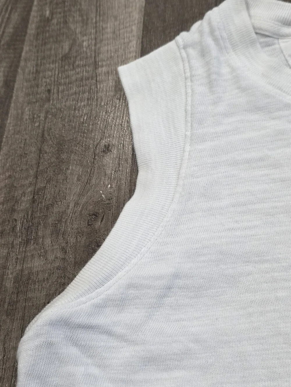 Nwt FAHERTY Muscle Tank Sun Wash Boho Classic White Sleeveless Crewneck Tank Top - Picture 11 of 16
